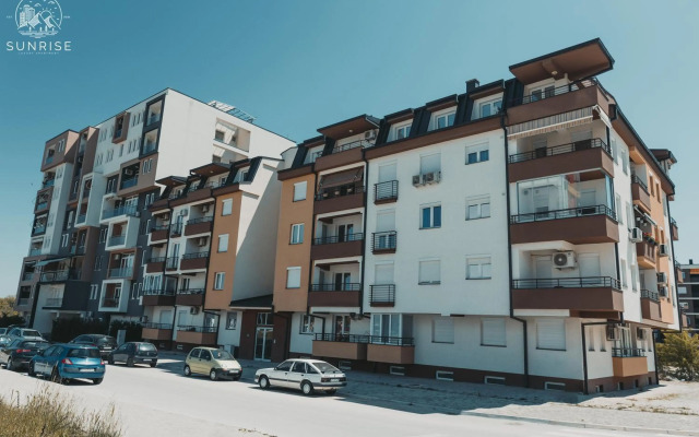 Sunrise Luxury Apartment