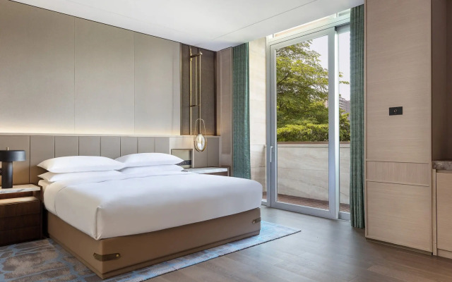 Midea Shunde Tribute Portfolio Hotel