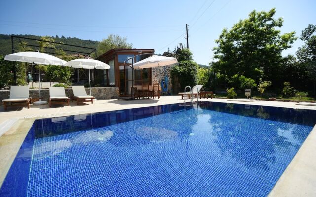 KAY5200 Villa Luvi 2 Bedrooms