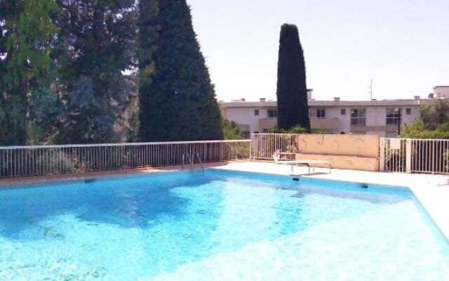 NICE- GAIRAUT - JARDIN PRIVE- GRAND F1 LUMINEUX-Piscine Collective