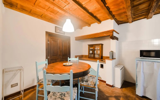 Great Apartment In Central Location in Florence