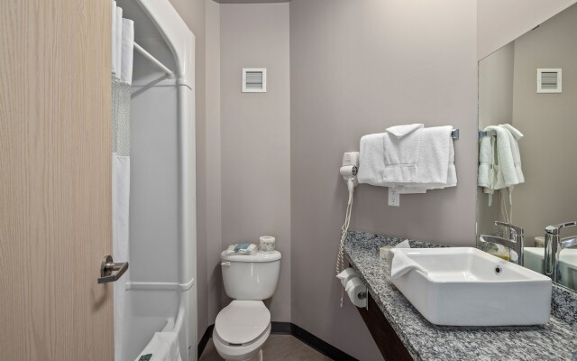 Home Inn Express - Medicine Hat