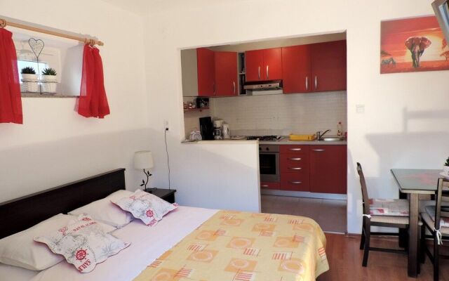 Apartments Lana