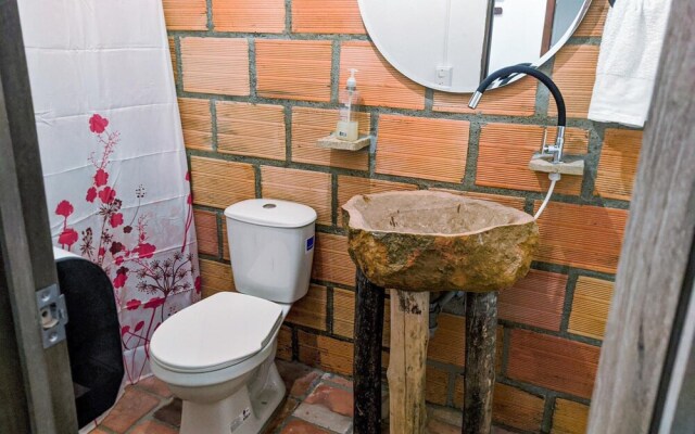 Traveler Hostel