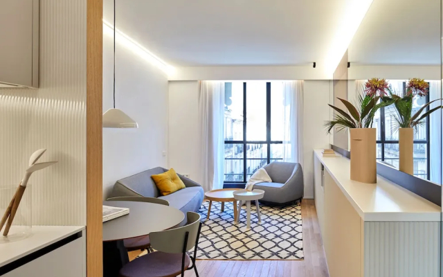 60 Balconies Iconic