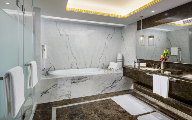 InterContinental Shanghai Jing’ An by IHG