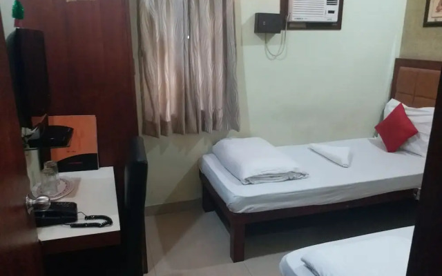 Bhammar's Inn - A Pure Vegetarian Hotel
