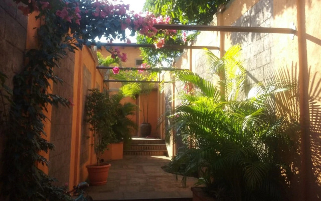 3 Palms Residence