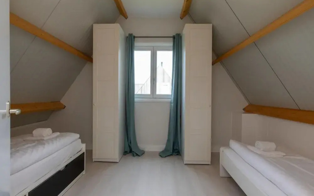Holiday Home in Renesse Near Seabeach