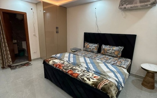 Stella Homestay- Near Yashoobhomi