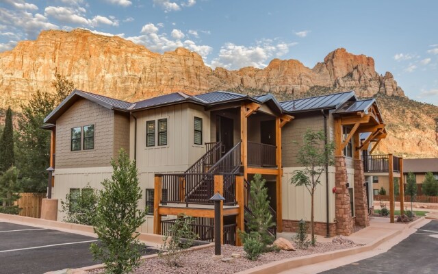 Watchman Villas