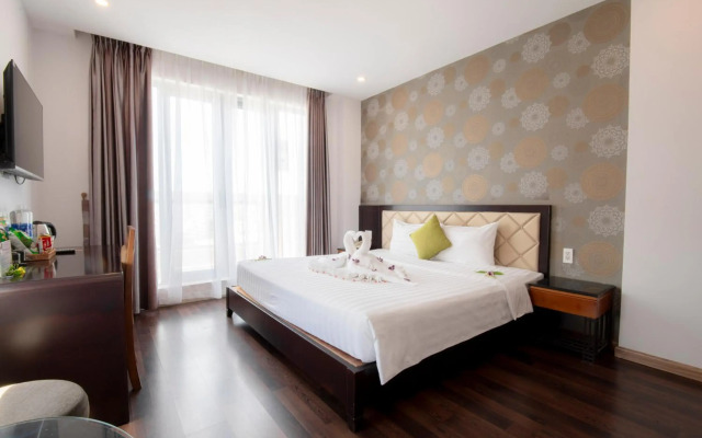 Richico Apartments And Hotel