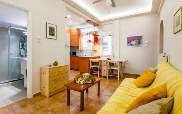 Zografou s Hidden Gem - Athens Charming Home