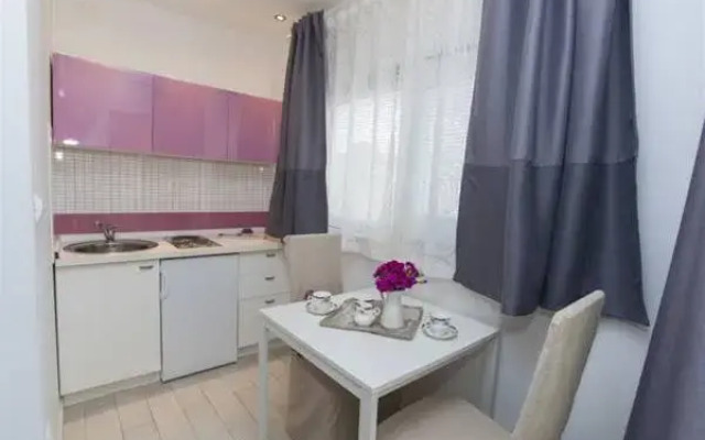 Villa Makarana Apartments