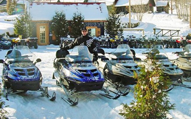 GEOHoliday Heights @ Lac Morency, St. Hippolyte, Canada