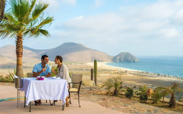 Guaycura Boutique Hotel Beach Club & Spa