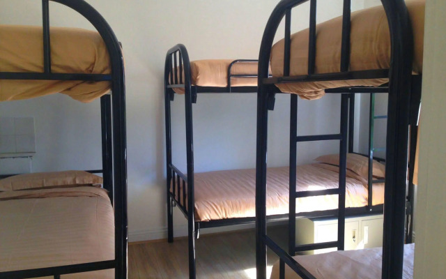 Cozy M Hotel