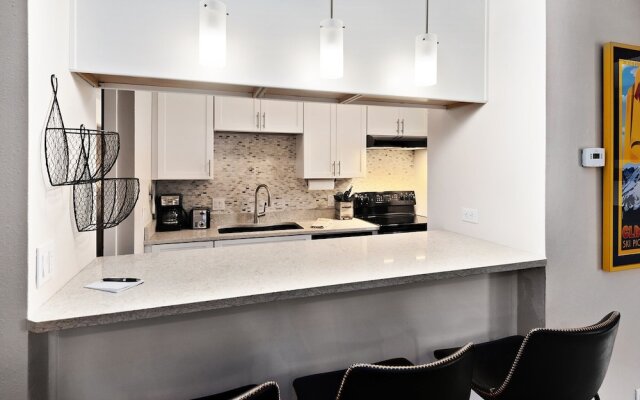 Breakaway West #212 2 Bedroom Condo by RedAwning