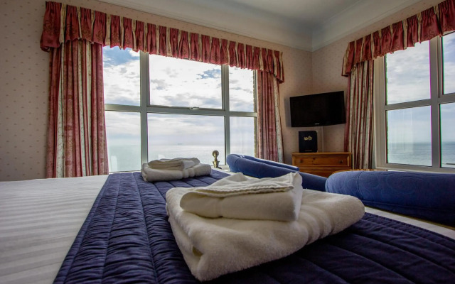 The Channel View Hotel