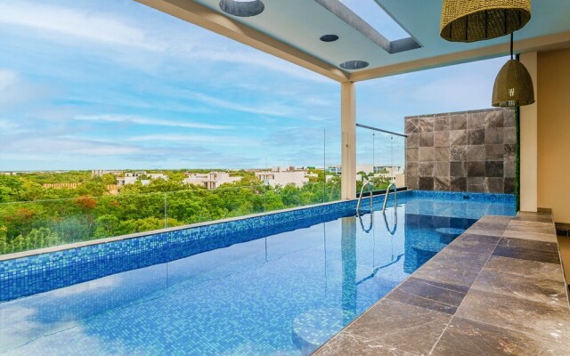 New Chic Studio Space with Jungle Roof Pool & Lounge