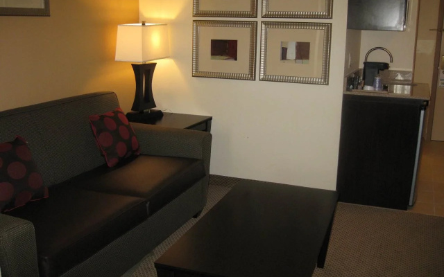 Holiday Inn Express & Suites Absecon-Atlantic City by IHG