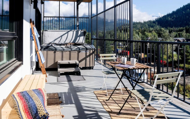 Fourteen Two by Revelstoke Vacations