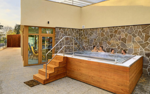 Hotel Resort Relax