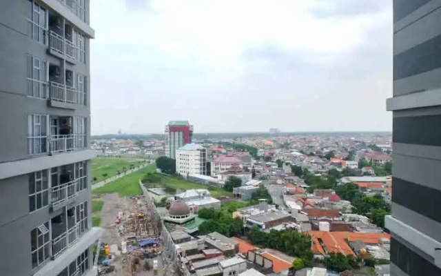 Scenic Studio Room at Taman Melati Apartment By Travelio