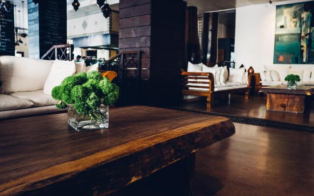 Bahia Hotel & Beach House