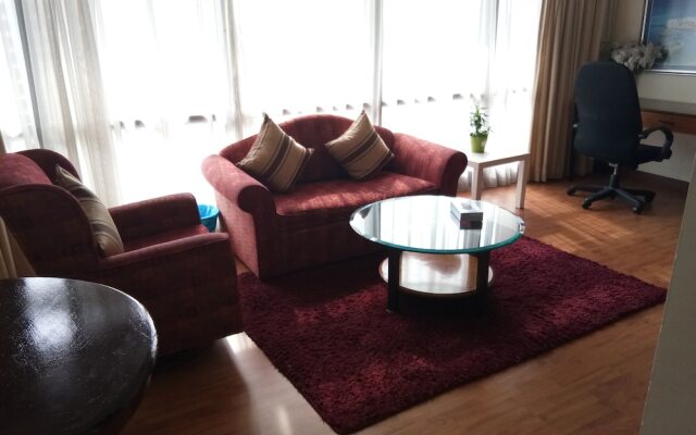 Am Service Suites at Times Square