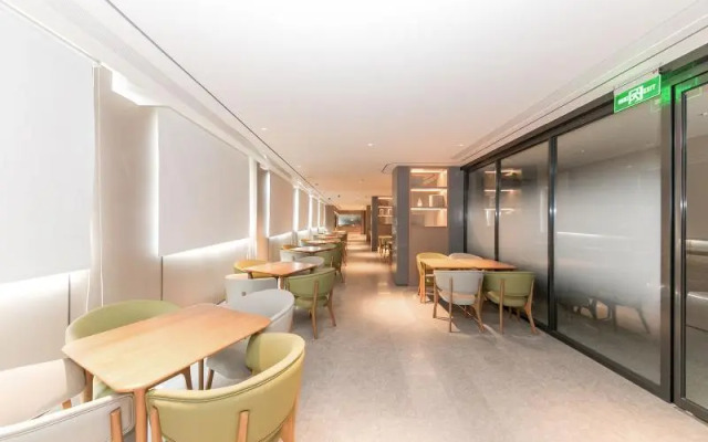 Ji Hotel (Zhengzhou Huayuan Road, Nongye Road)