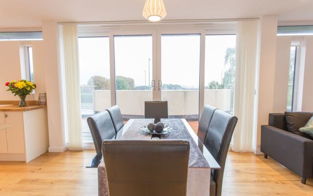 Razia Apartments