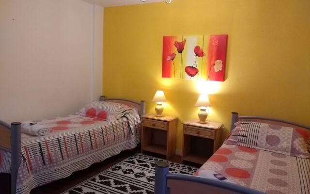 Hostel Estoril 3