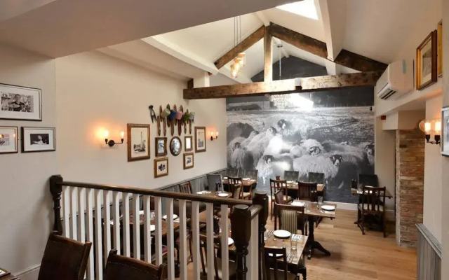 The Woolly Sheep Inn