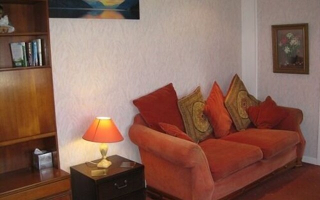 Ashmount Hotel