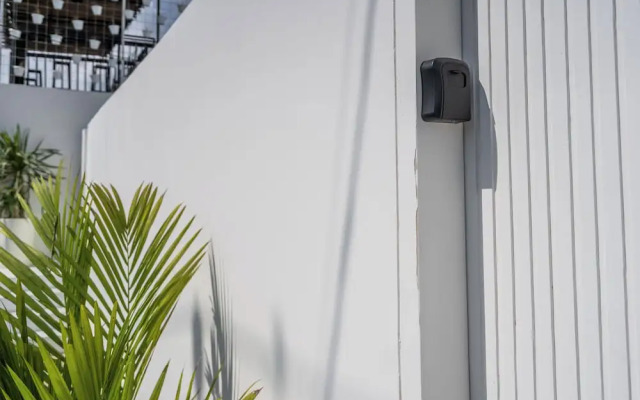 Dreamland Villa 1 Pool & Walk to Beach