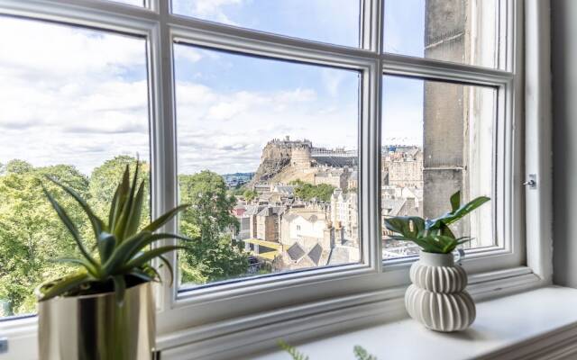 No.1 Apartments – George IV Bridge