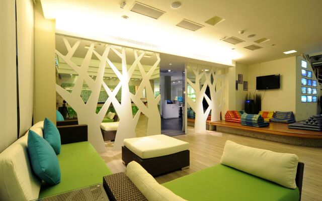 Chat Hot Spring Resort