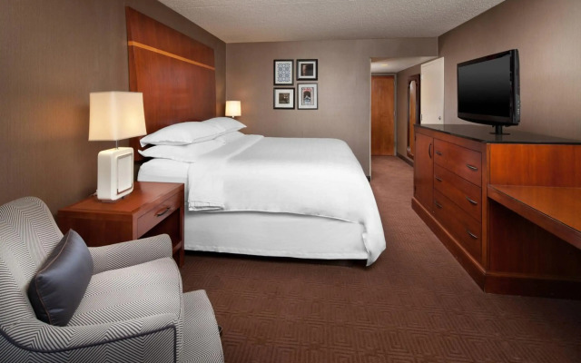 Sheraton Agoura Hills Hotel