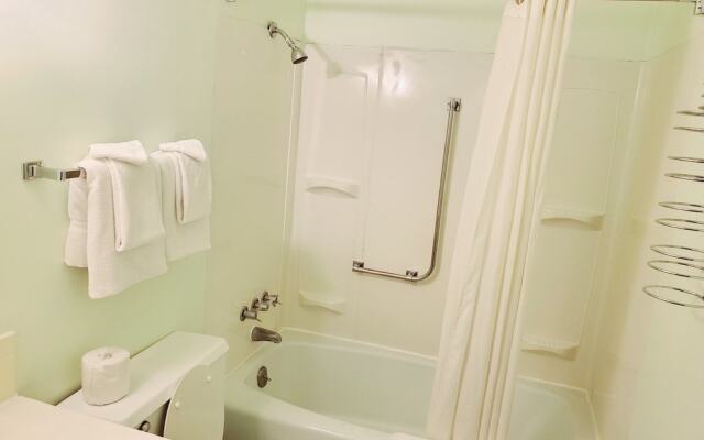 Budget Host Sheridan