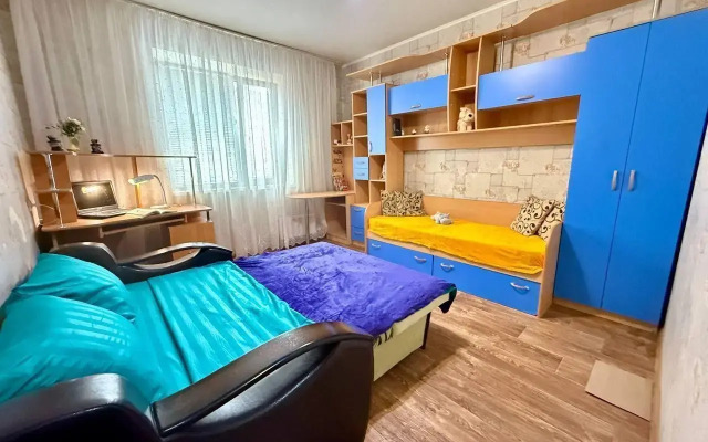 Апартаменты на проспекте Врача Сурова 22