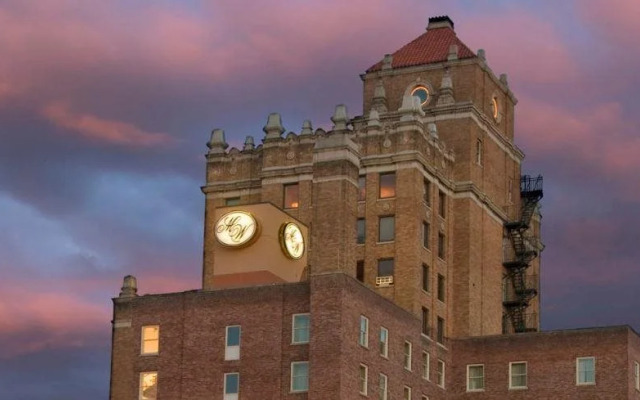 The Marcus Whitman Hotel and Conference Center