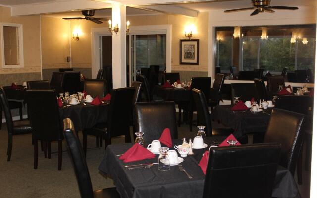 Tara Manor Inn