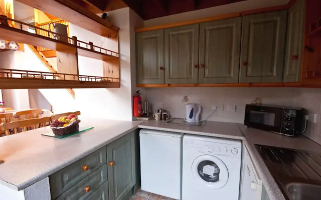 Achill Cottages no.4
