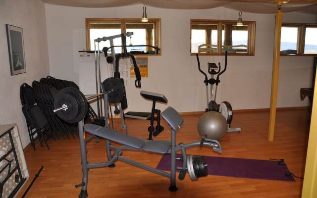 Williston Lake Resort