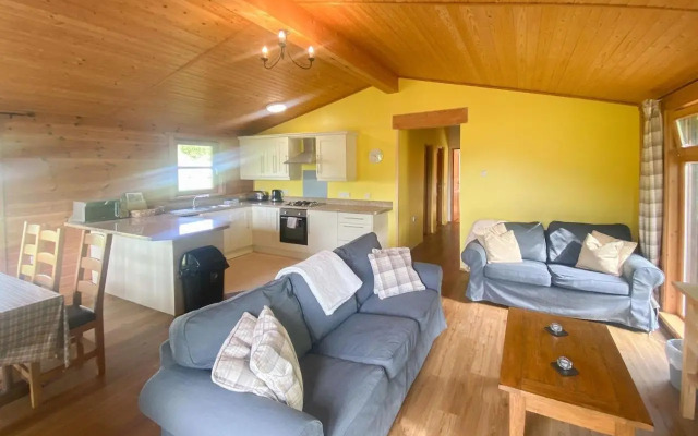 Edw Lodge