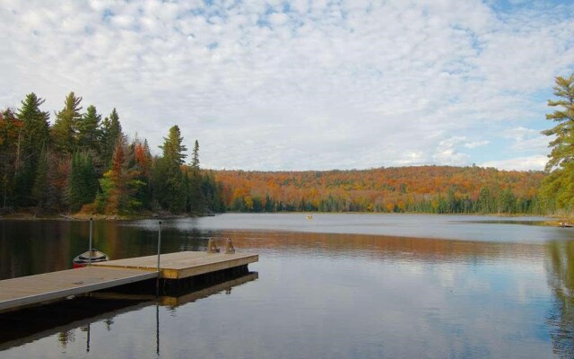 Algonquin Eco-Lodge