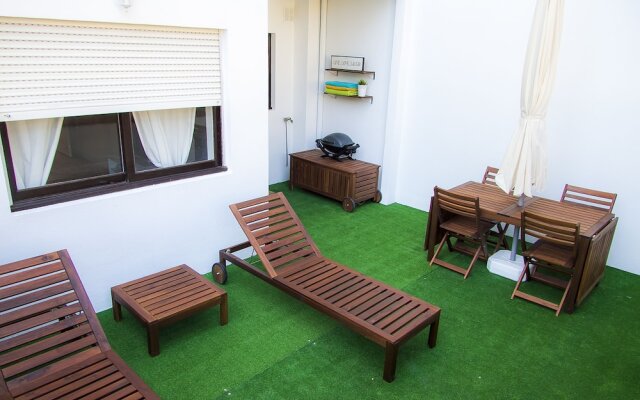 Liiiving in Porto - Downtown Delight Apartments