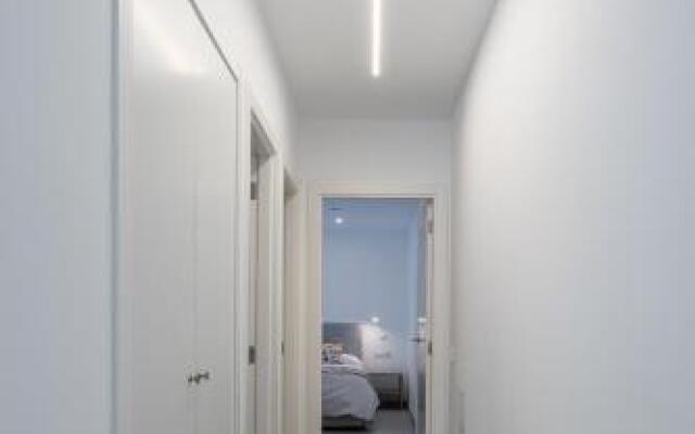 VV LOYANT CANTERAS "by henrypole home"