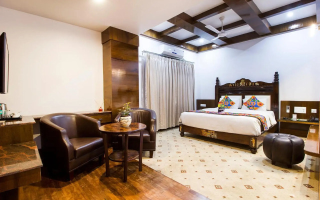Hotel Loksagar